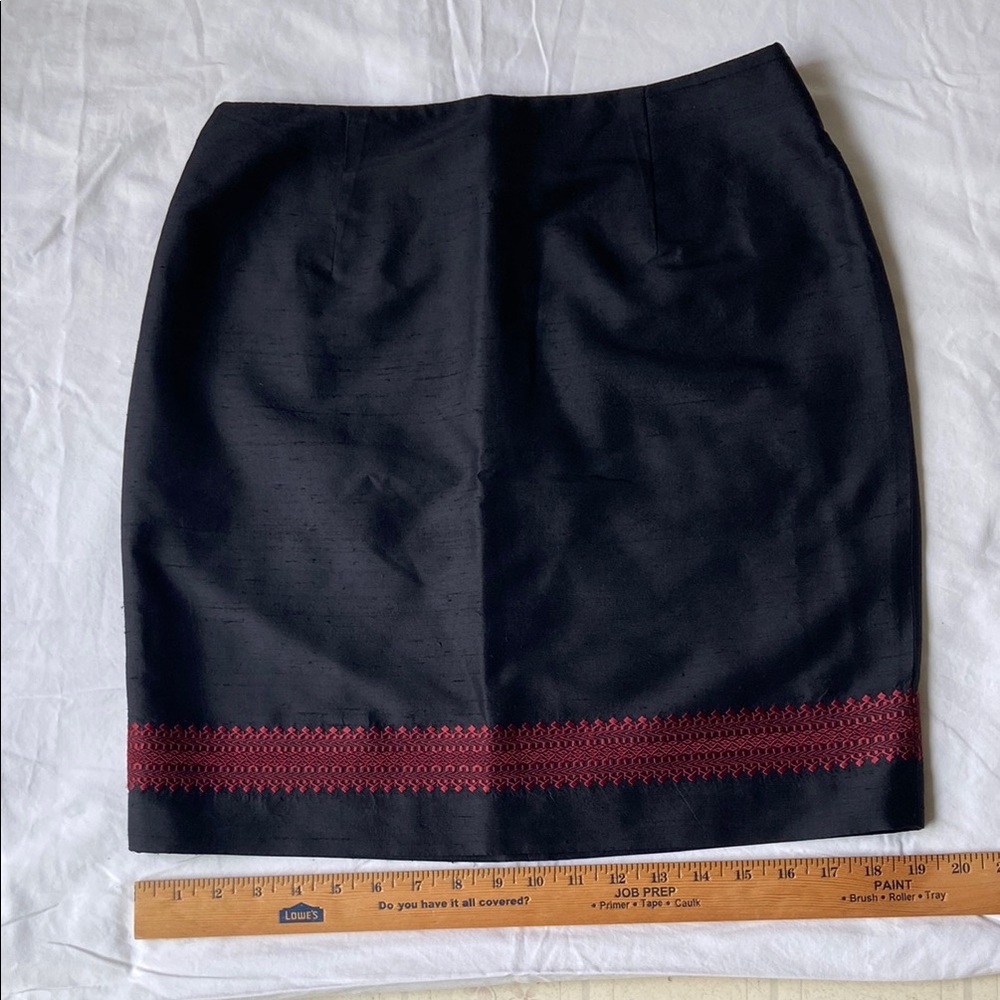Ann Taylor silk skirt.
